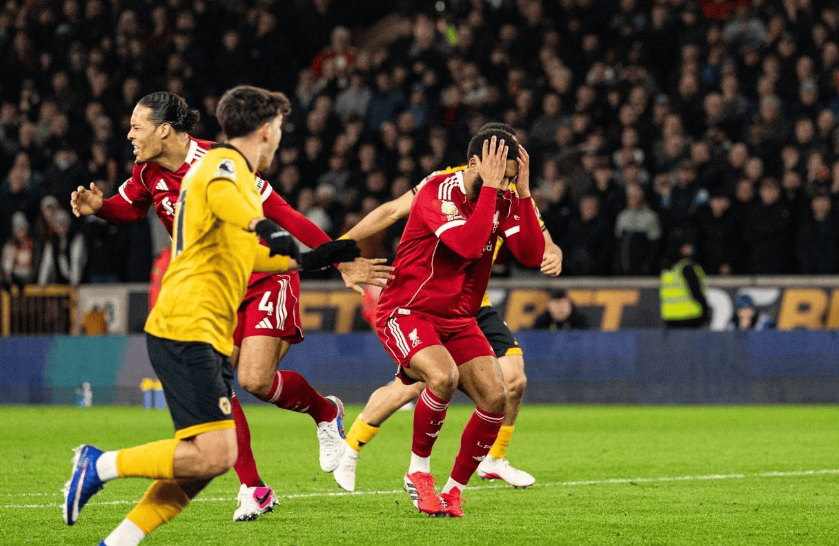 补时崩盘成瘾，利物浦5次绝杀丢9分，欧冠资格真要悬了